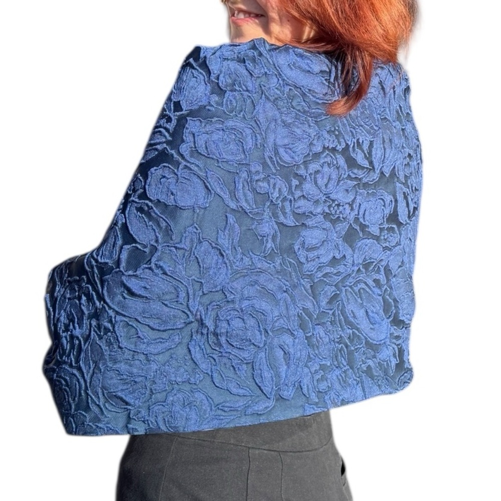 Sachin + Babi Deep Navy Textured Wrap Shrug - Picture 3 of 12